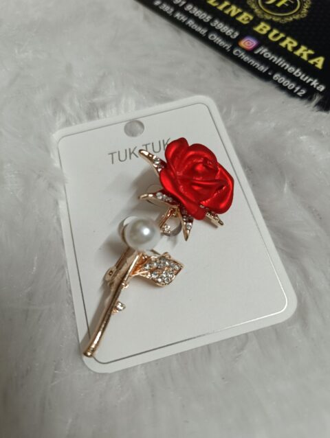 Rose with pearl brooch pins